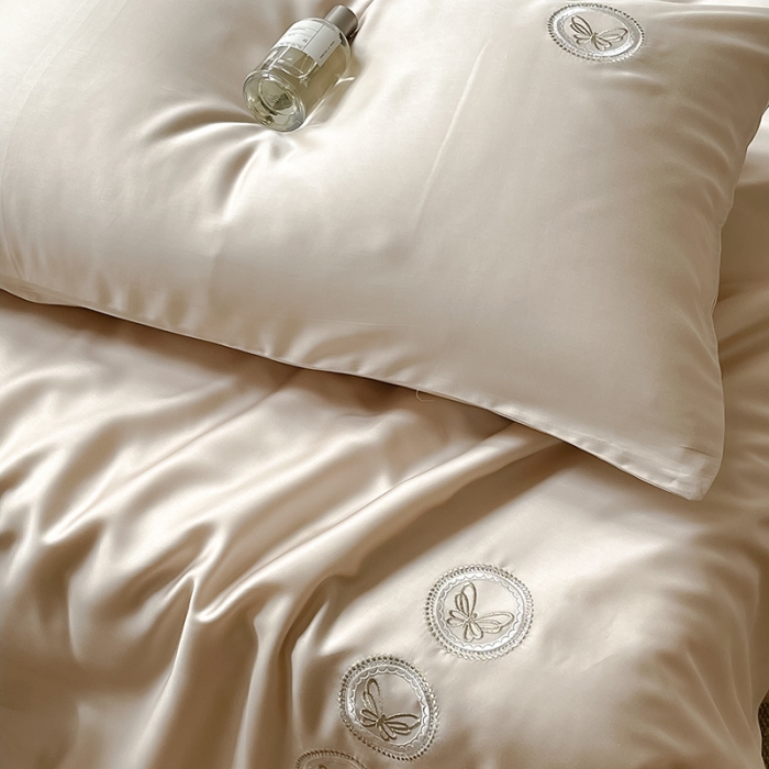 91家纺网 家纺一手货源 找家纺 汇庭 2022新款雅思兰夏凉被被子被芯 米黄