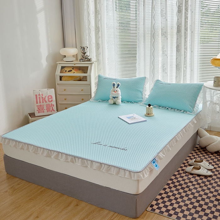 91家纺网 家纺一手货源 找家纺 金丝鸟 2022新款花边床笠款冰豆豆凉席 花边款湖蓝色