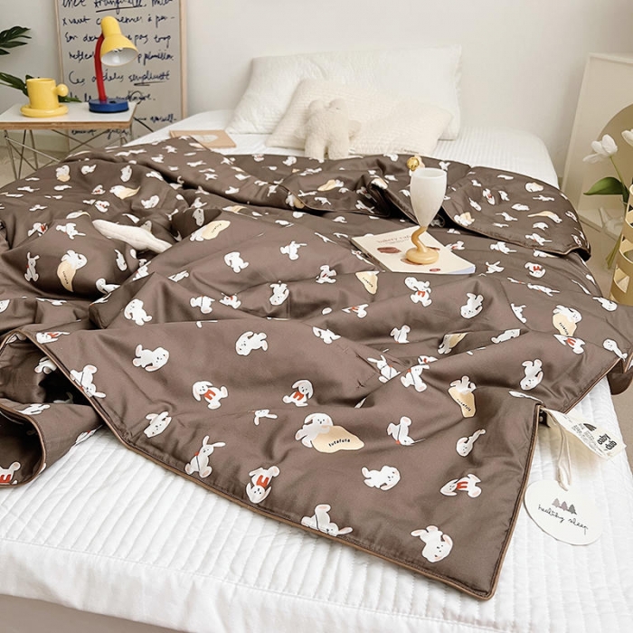 91家纺网 家纺一手货源 找家纺 汇庭 2022新款A类儿童印花大豆夏被被子被芯 麦基兔