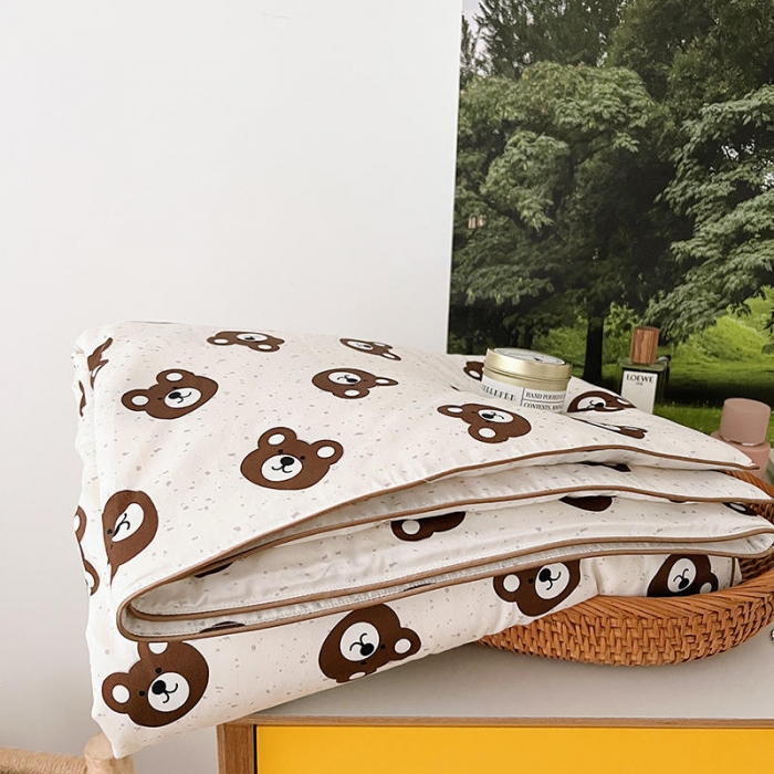 91家纺网 家纺一手货源 找家纺 汇庭 2022新款A类儿童印花大豆夏被被子被芯 雪花熊