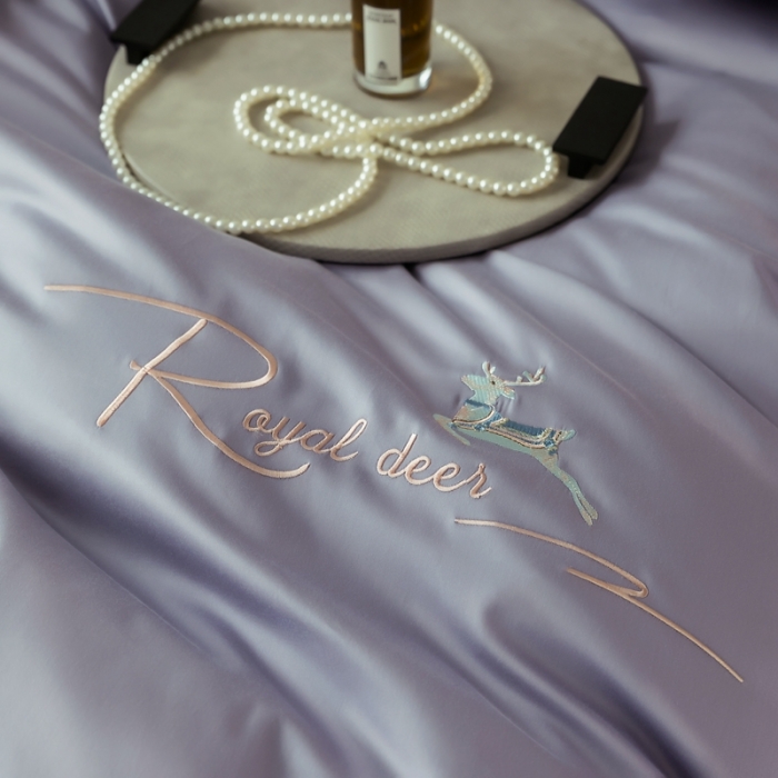 91家纺网 家纺一手货源 找家纺 芊寻家居 2024新款全棉长绒棉四件套 一鹿有你-水墨灰