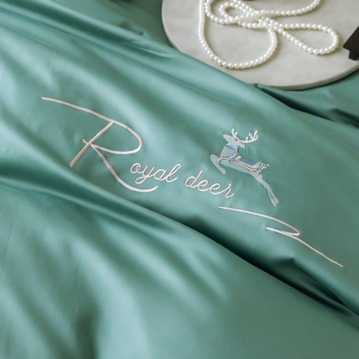 91家纺网 家纺一手货源 找家纺 芊寻家居 2024新款全棉长绒棉四件套 一鹿有你-松饼绿