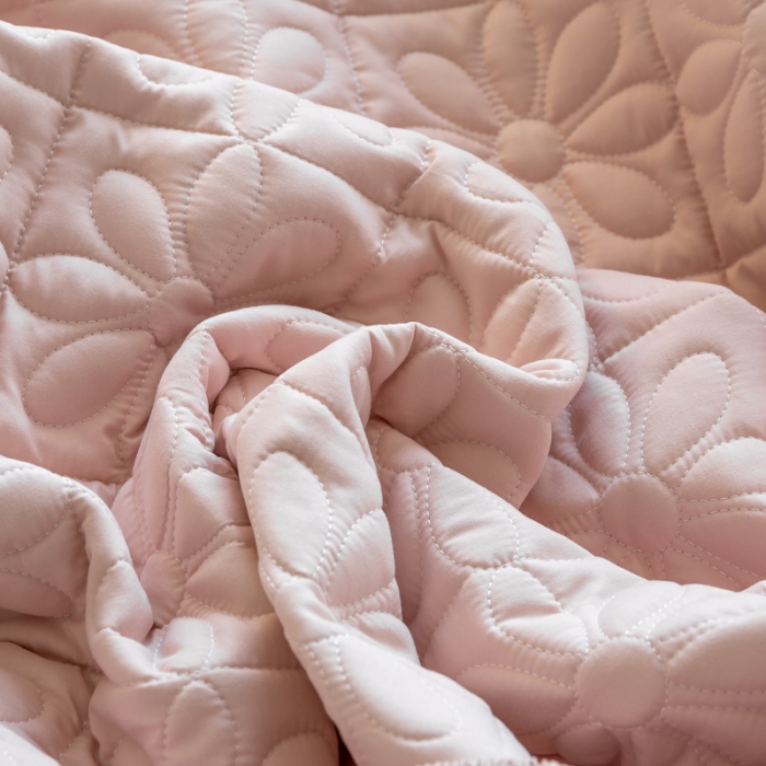 91家纺网 家纺一手货源 找家纺 给笠 2023新款原棉床笠 幸运格-淡粉