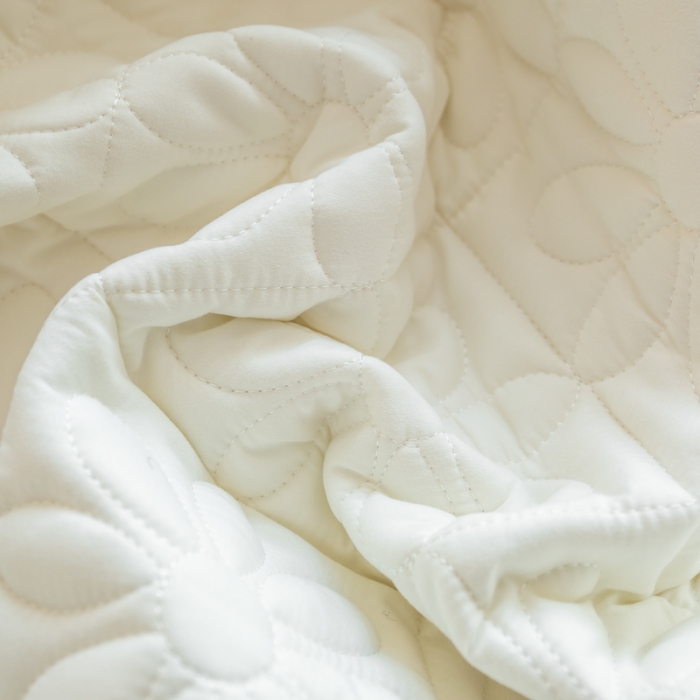 91家纺网 家纺一手货源 找家纺 给笠 2023新款原棉床笠 幸运格-米白