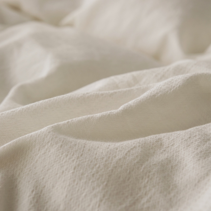 91家纺网 家纺一手货源 找家纺 安莱生活 2022新款春夏双股细支泡泡纱绑带款四件套 泡泡纱白