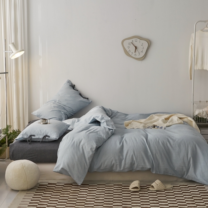 91家纺网 家纺一手货源 找家纺 安莱生活 2022新款春夏双股细支泡泡纱绑带款四件套 泡泡纱蓝