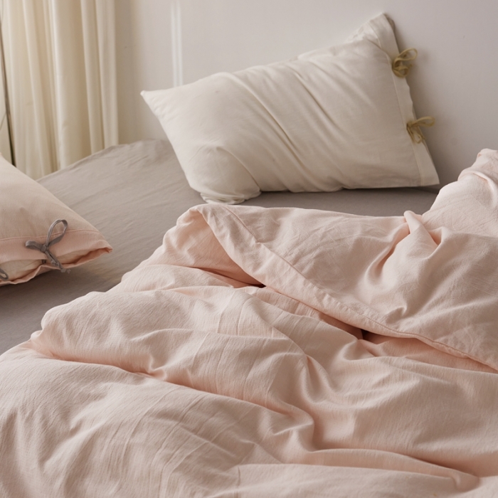 91家纺网 家纺一手货源 找家纺 安莱生活 2022新款春夏双股细支泡泡纱绑带款四件套 泡泡纱粉