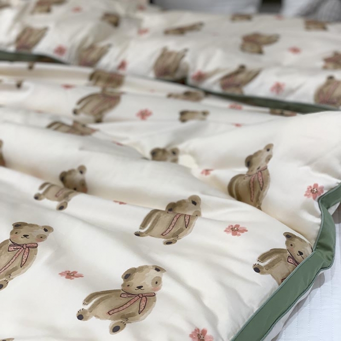 91家纺网 家纺一手货源 找家纺 汇庭 2021新款长绒棉冬被 乖乖熊