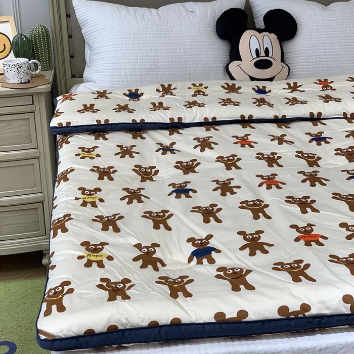 91家纺网 家纺一手货源 找家纺 汇庭 2021新款长绒棉冬被 姜饼人白