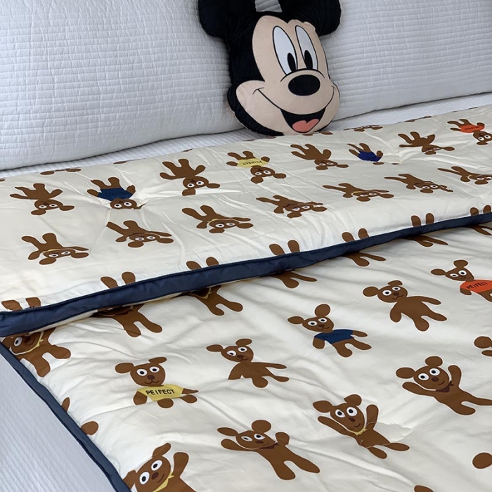 91家纺网 家纺一手货源 找家纺 汇庭 2021新款长绒棉冬被 姜饼人白