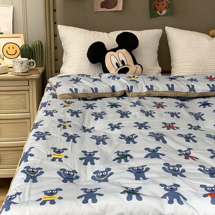 91家纺网 家纺一手货源 找家纺 汇庭 2021新款长绒棉冬被 姜饼人蓝