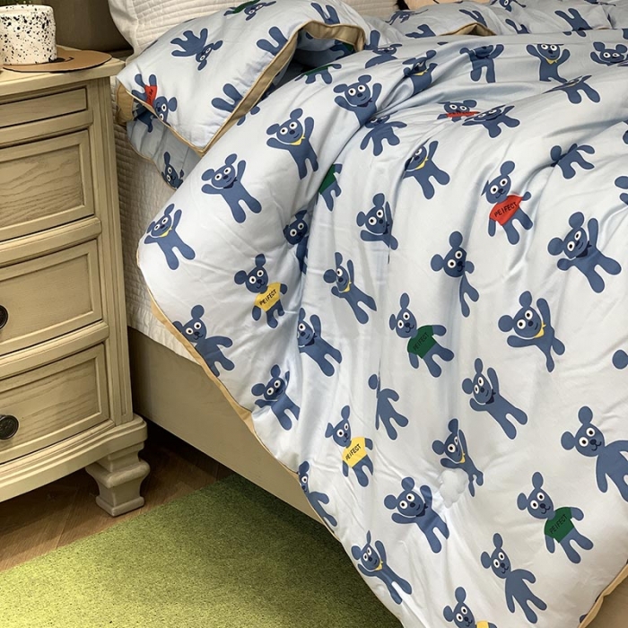 91家纺网 家纺一手货源 找家纺 汇庭 2021新款长绒棉冬被 姜饼人蓝