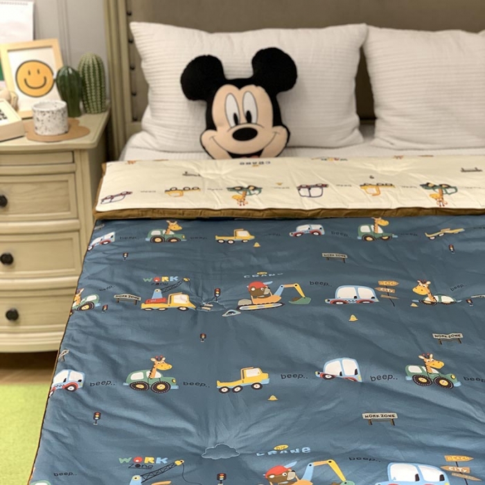 91家纺网 家纺一手货源 找家纺 汇庭 2021新款长绒棉冬被 蓝白汽车