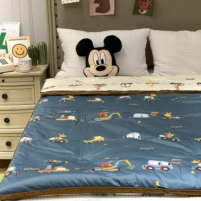 91家纺网 家纺一手货源 找家纺 汇庭 2021新款长绒棉冬被 蓝白汽车