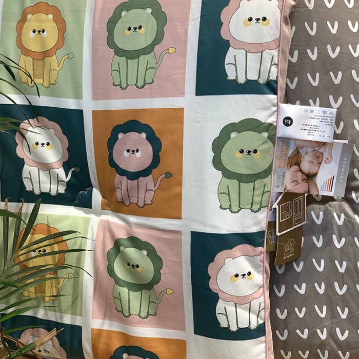 91家纺网 家纺一手货源 找家纺 汇庭 2021新款长绒棉冬被 狮宝宝AB