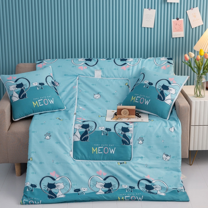 91家纺网 家纺一手货源 找家纺 枕芯真意 2023新款精疏棉抱枕被背影猫