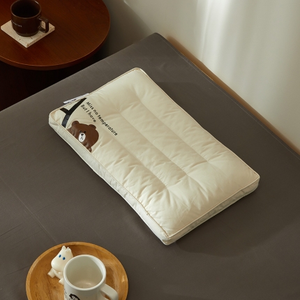 91家纺网 家纺一手货源 找家纺 2023新款枕芯 A类无荧光全棉A+熊儿童酒店低枕头枕芯