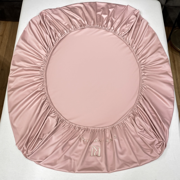 91家纺网 家纺一手货源 找家纺 秀色 2025爆款A类刺绣纯色50支贡缎纯棉单件床笠全棉 玉颜粉