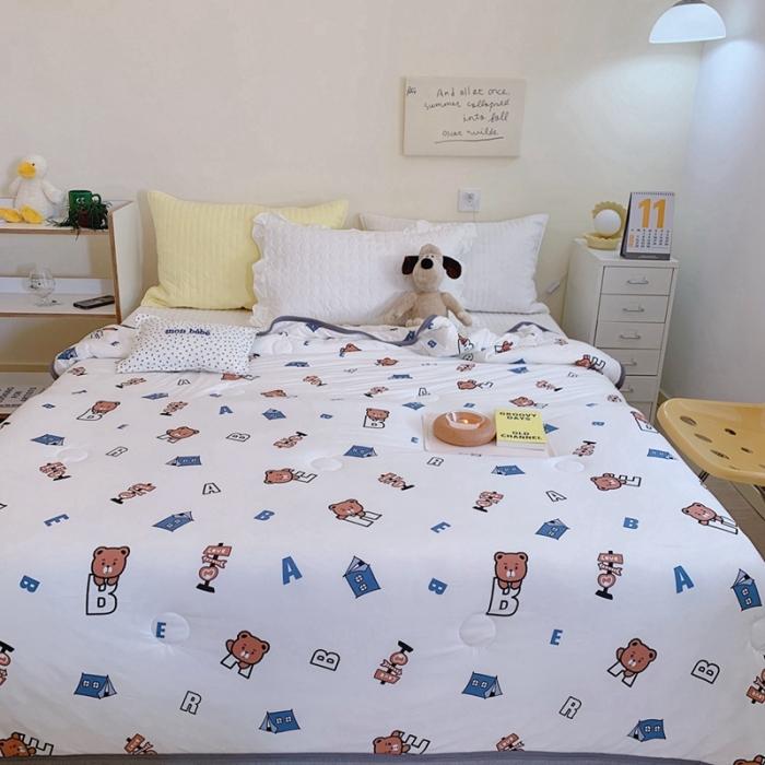 91家纺网 家纺一手货源 找家纺 慕尚 2025新款针织棉印花夏凉被空调被 字母熊