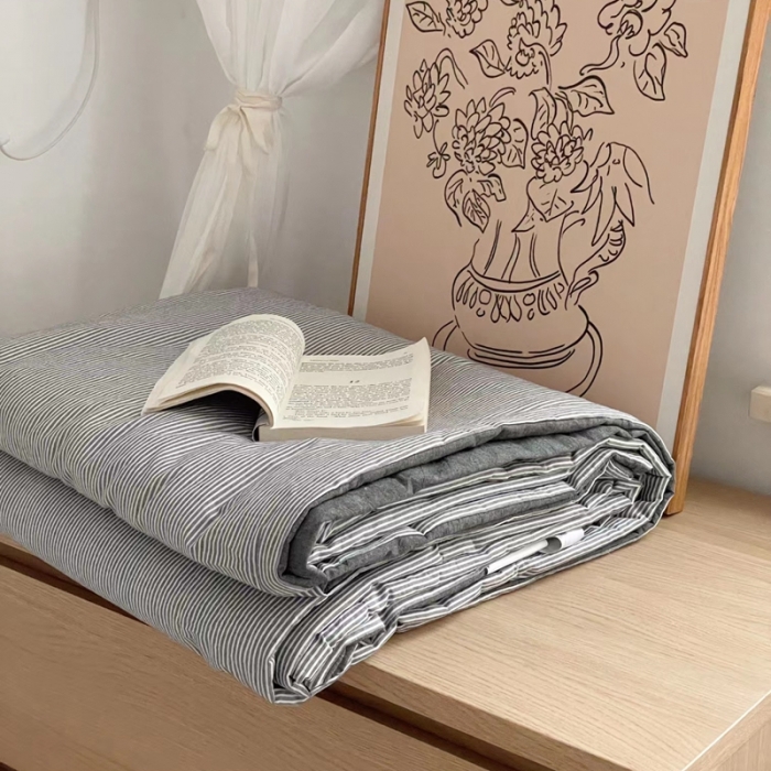 91家纺网 家纺一手货源 找家纺 （总）梦享生活家居 2022新款水洗棉细条纹夏被