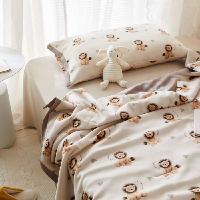 91家纺网 家纺一手货源 找家纺 汇庭 2021新款单人天丝卡通印花夏被 比得狮子