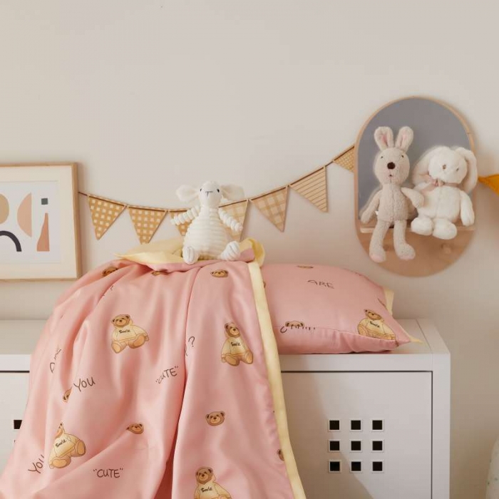 91家纺网 家纺一手货源 找家纺 汇庭 2021新款单人天丝卡通印花夏被 多多熊