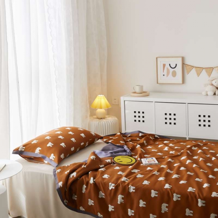 91家纺网 家纺一手货源 找家纺 汇庭 2021新款单人天丝卡通印花夏被 吉吉象