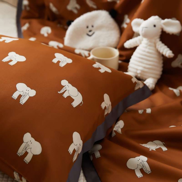 91家纺网 家纺一手货源 找家纺 汇庭 2021新款单人天丝卡通印花夏被 吉吉象