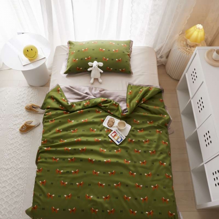 91家纺网 家纺一手货源 找家纺 汇庭 2021新款单人天丝卡通印花夏被 皮卡