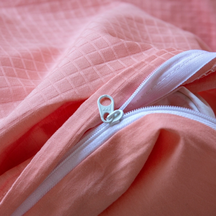 91家纺网 家纺一手货源 找家纺 安莱生活 2022新款染色原棉四件套 粉色-小方格