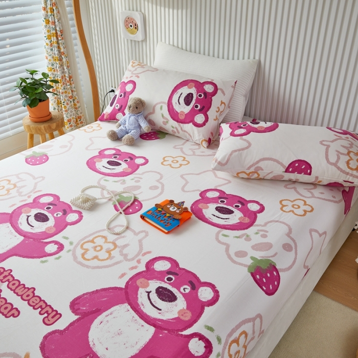 91家纺网 家纺一手货源 找家纺 金丝鸟 2022新款全棉床笠单品 草莓熊