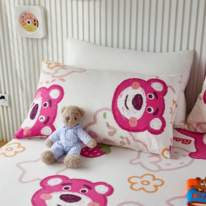 91家纺网 家纺一手货源 找家纺 金丝鸟 2022新款全棉床笠单品 草莓熊