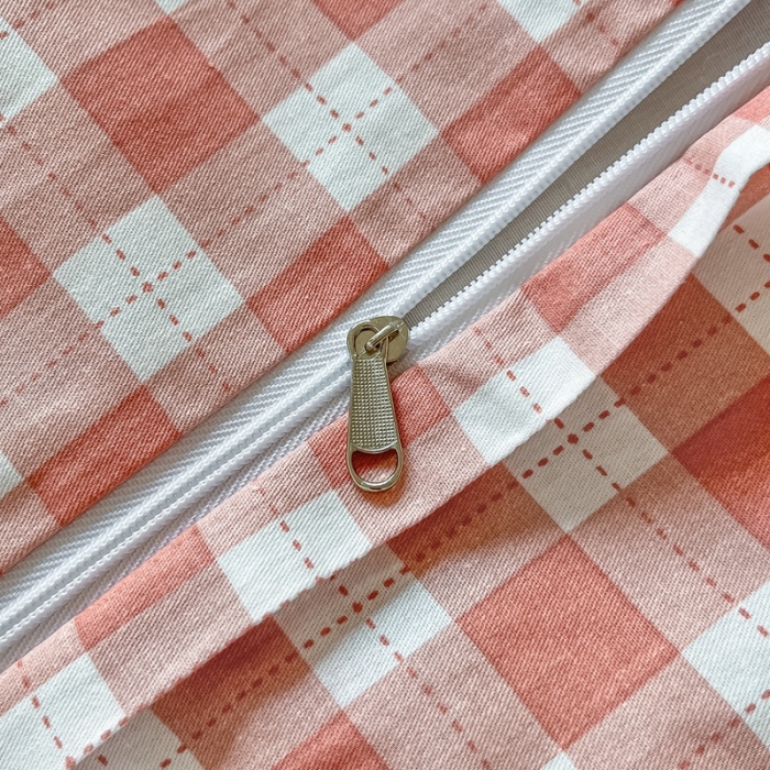 91家纺网 家纺一手货源 找家纺 金丝鸟 2022新款全棉麻绳款四件套 草莓点点