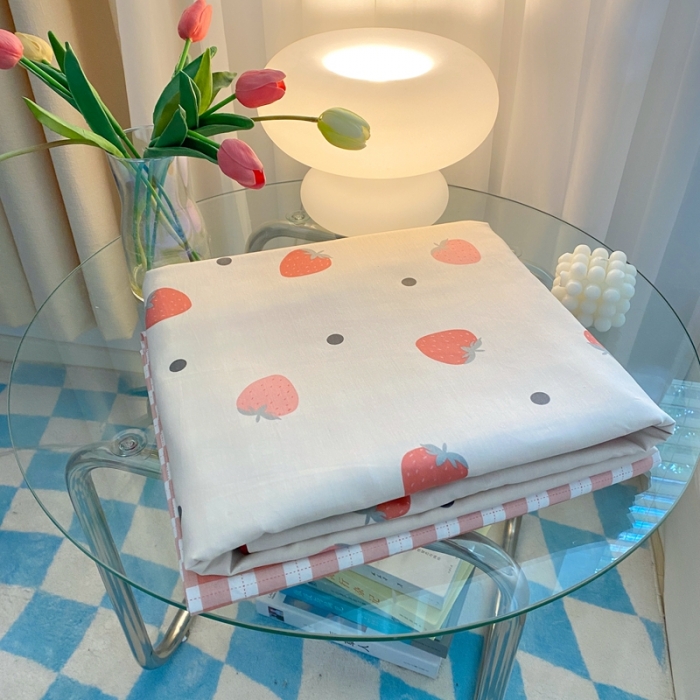 91家纺网 家纺一手货源 找家纺 金丝鸟 2022新款全棉麻绳款四件套 草莓点点