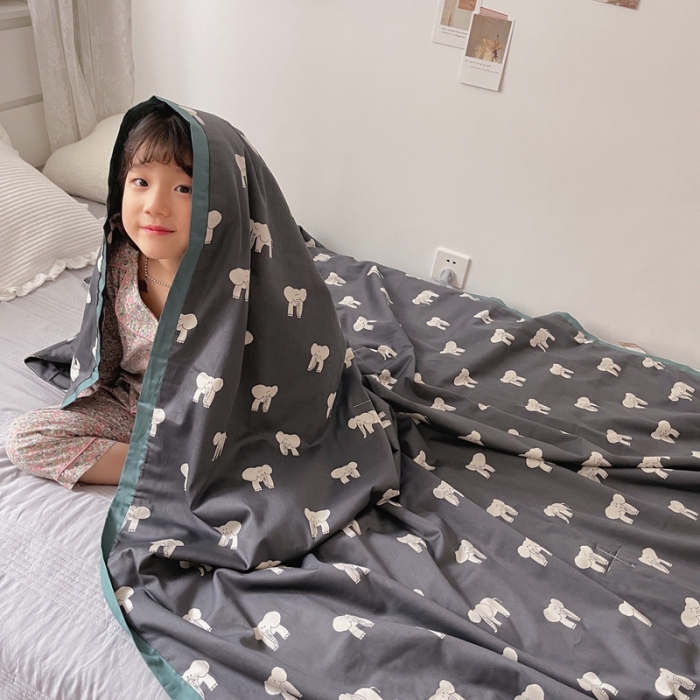 91家纺网 家纺一手货源 找家纺 汇庭 2021新款长绒棉儿童夏被 象多多