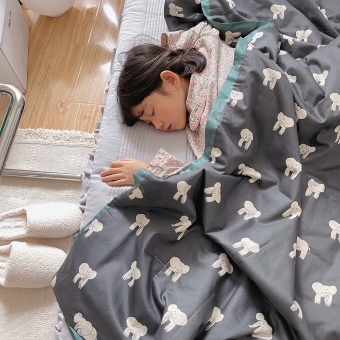 91家纺网 家纺一手货源 找家纺 汇庭 2021新款长绒棉儿童夏被 象多多