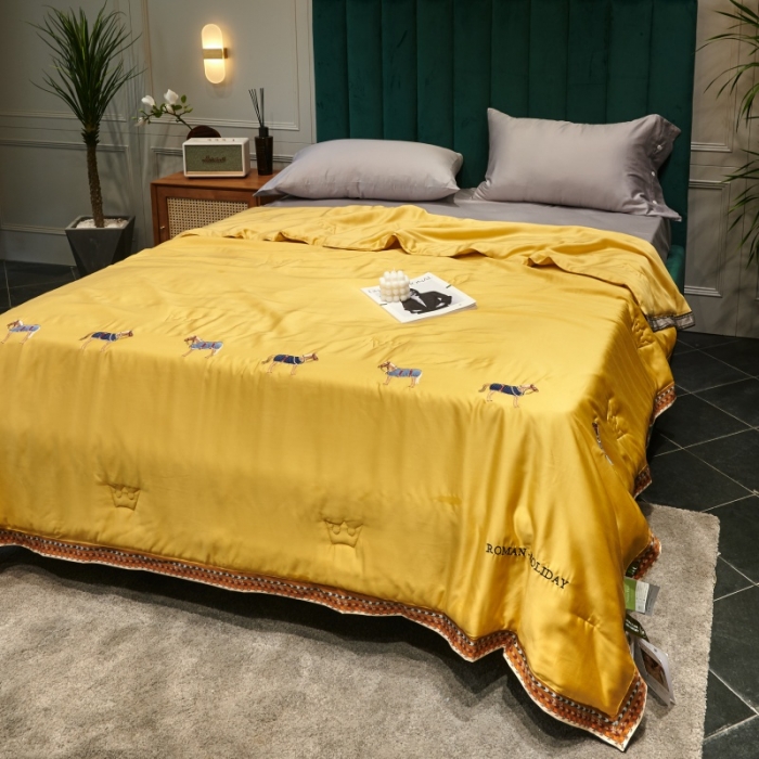 91家纺网 家纺一手货源 找家纺 汇庭 2021新款马德里系列纯色夏被 黄色