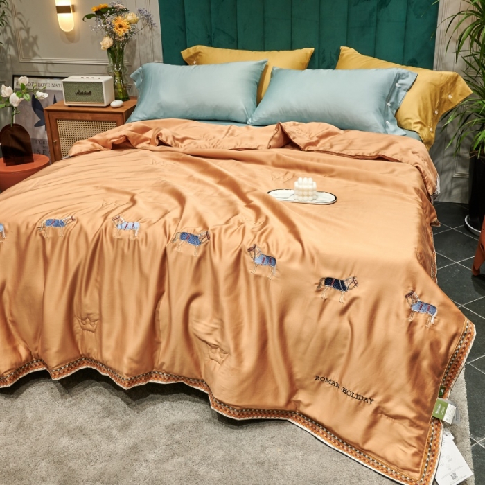 91家纺网 家纺一手货源 找家纺 汇庭 2021新款马德里系列纯色夏被 沙漠咖