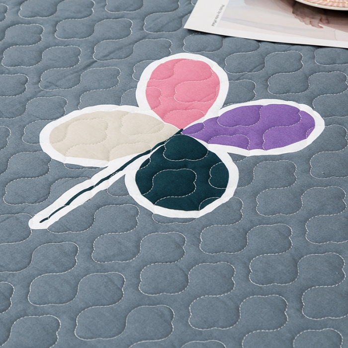 91家纺网 家纺一手货源 找家纺 冬然家纺 2022新款软床垫全棉床护垫保护垫床单 陌上花开