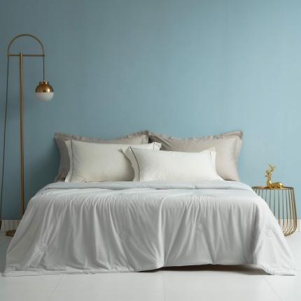 91家纺网 家纺一手货源 找家纺 席之家 2023新款冰淇淋凉感丝夏被 高级灰