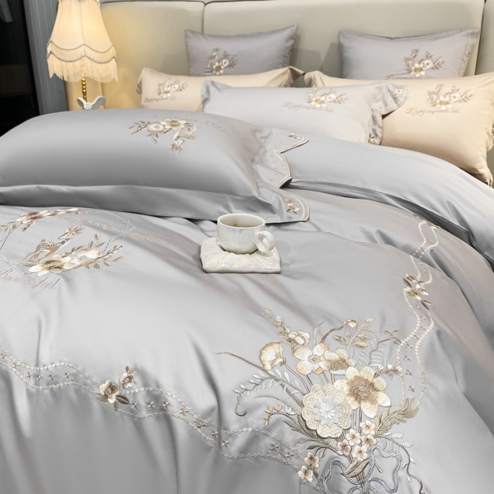 91家纺网 家纺一手货源 找家纺 品家居 2025新款180支长绒棉绣花四件套露珠 露珠-紫灰