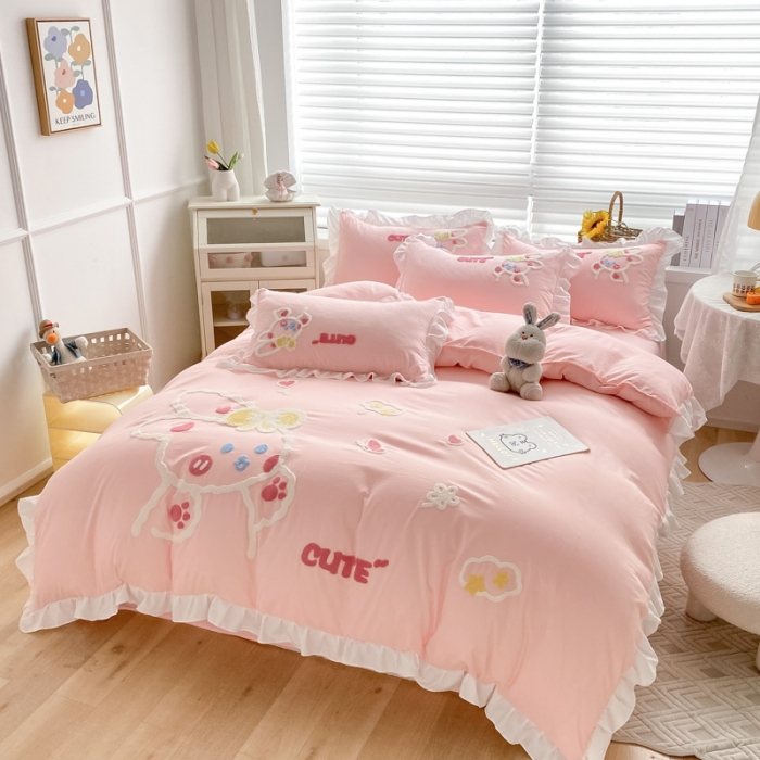 91家纺网 家纺一手货源 找家纺 （总）泉欣 2024新款网红水洗棉毛巾绣韩版四件套可爱兔