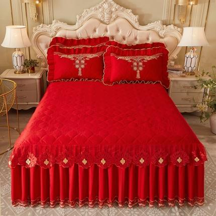 91家纺网 家纺一手货源 找家纺 （总）宜凡 2022新款绣花婚庆全棉夹棉床裙款三件套