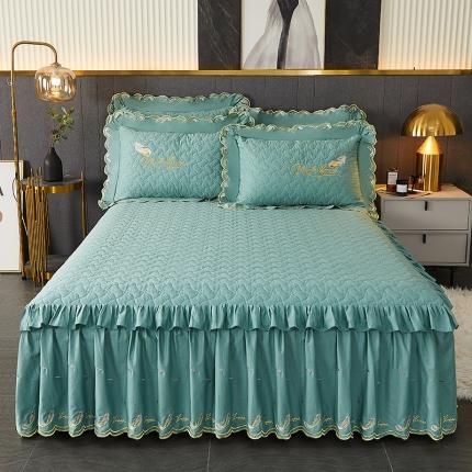 宜凡 2022新款全棉刺绣夹棉床裙款三件套-芳羽 芳羽豆绿