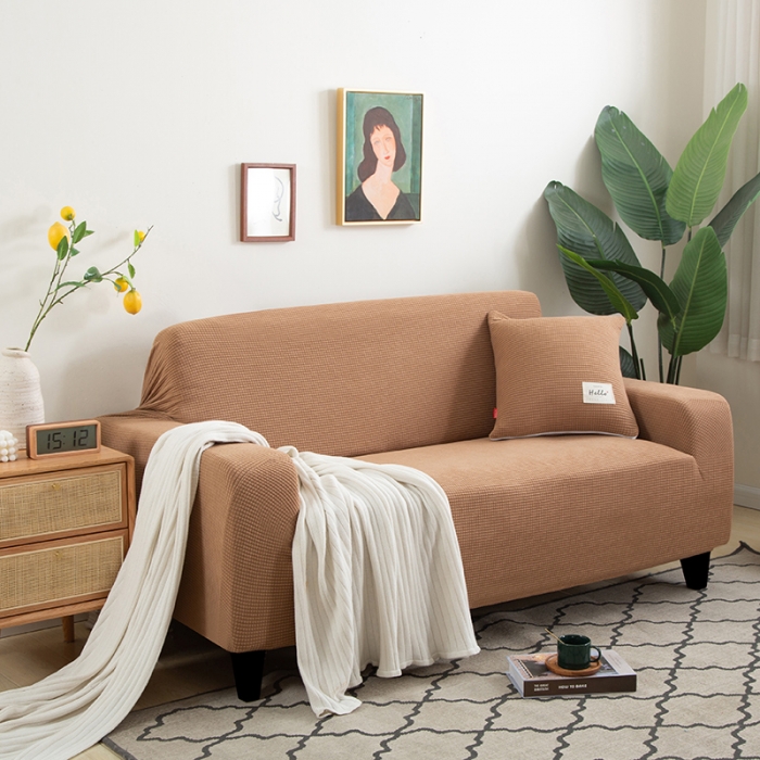 91家纺网 家纺一手货源 找家纺 逐日沙发套 2023新款玉米绒沙发套 驼色