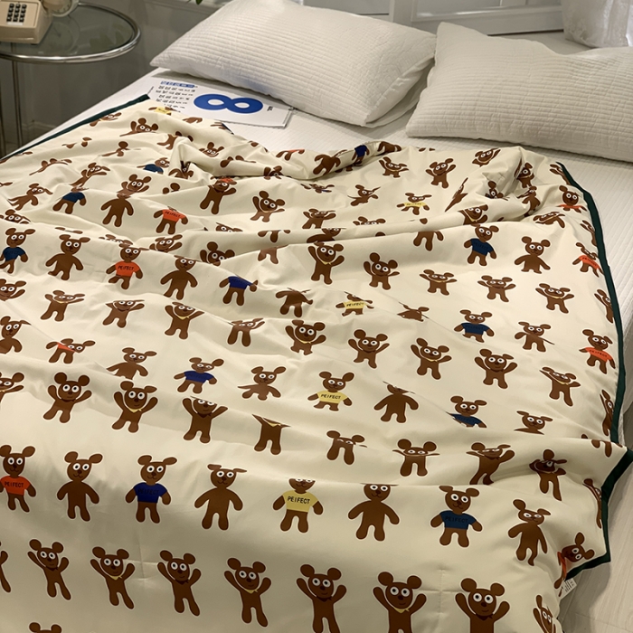 91家纺网 家纺一手货源 找家纺 汇庭 2021新款60sA类长绒棉大豆抗菌棉夏被 姜饼熊白