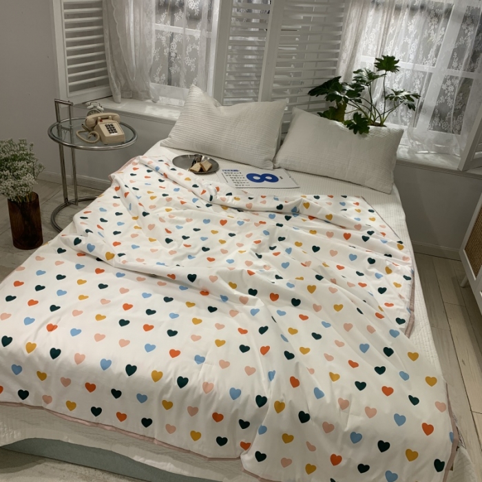 91家纺网 家纺一手货源 找家纺 汇庭 2021新款60sA类长绒棉大豆抗菌棉夏被 比心