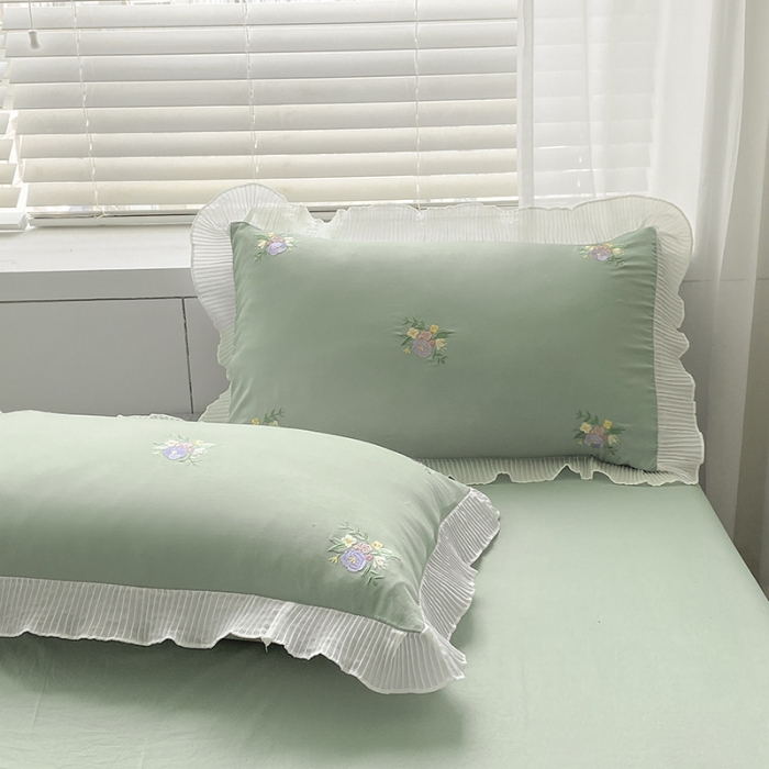 91家纺网 家纺一手货源 找家纺 琪格格 2022新款仙女款刺绣蕾丝水洗棉四件套 小花-抹茶绿