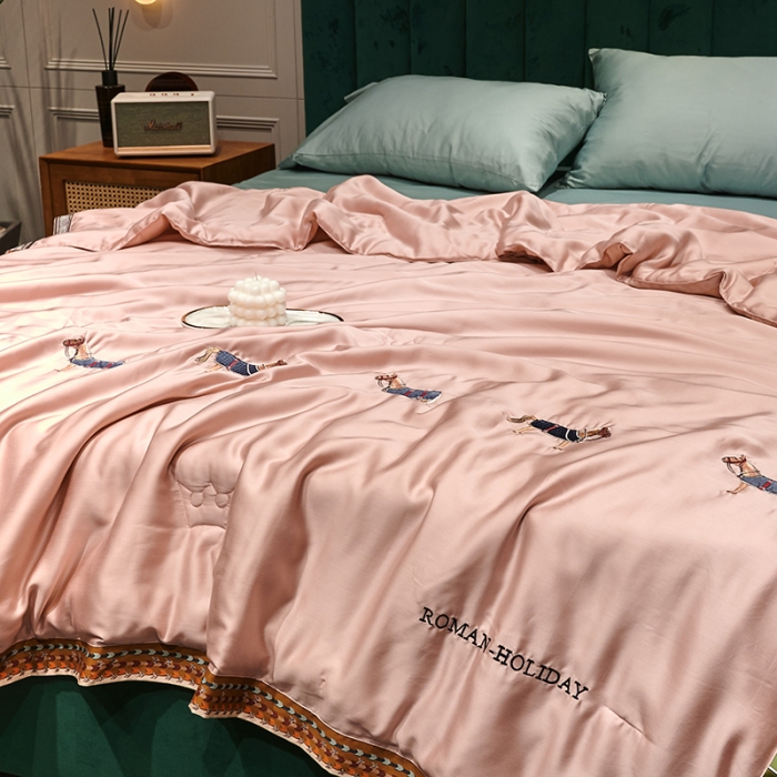 91家纺网 家纺一手货源 找家纺 汇庭  2020新款马德里夏被系列-实拍图 马德里粉色