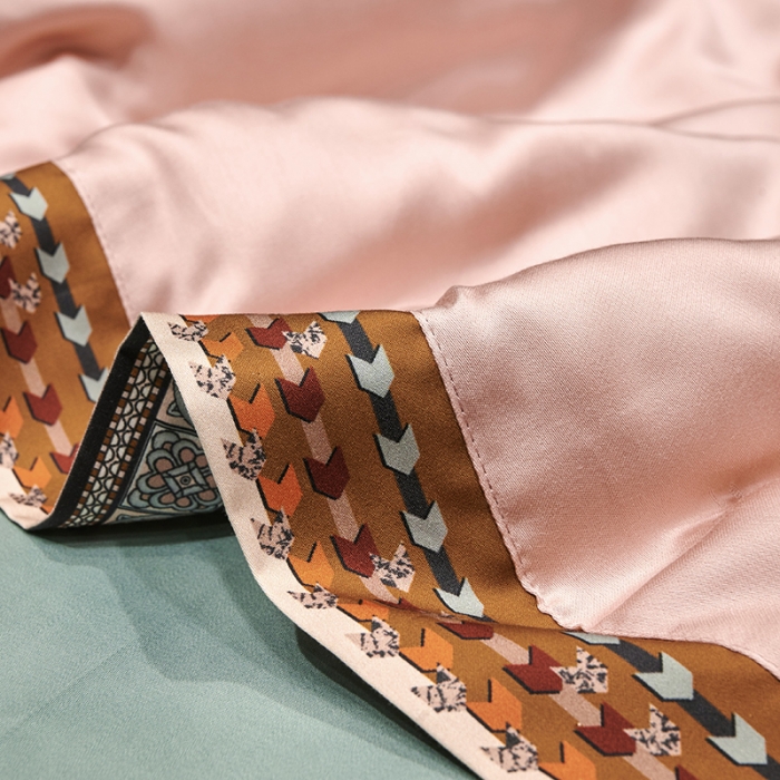 91家纺网 家纺一手货源 找家纺 汇庭  2020新款马德里夏被系列-实拍图 马德里粉色